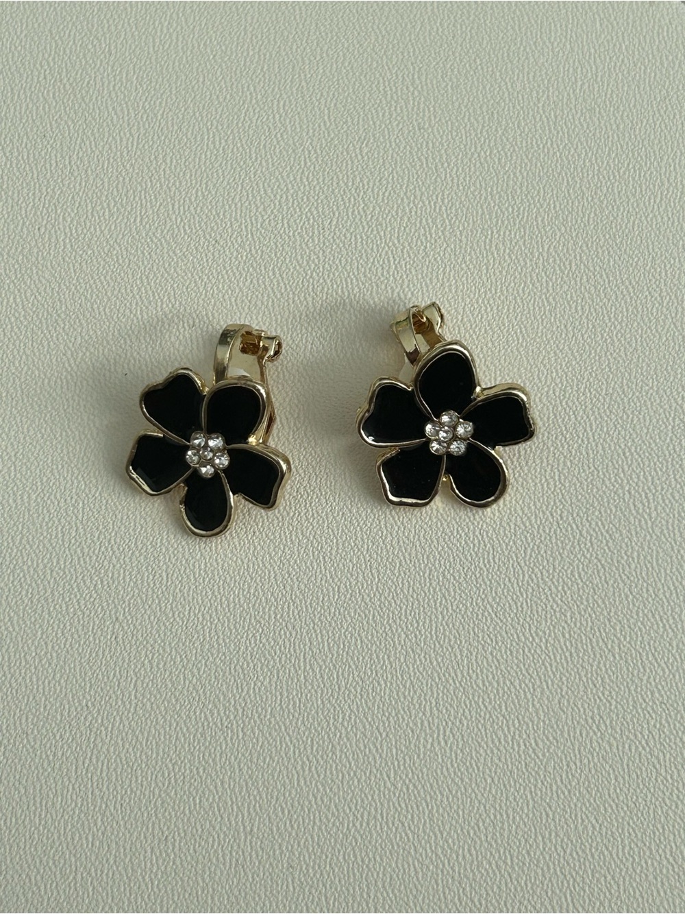 Gold-Tone Black clip on Earrings with Crystal and Pearls